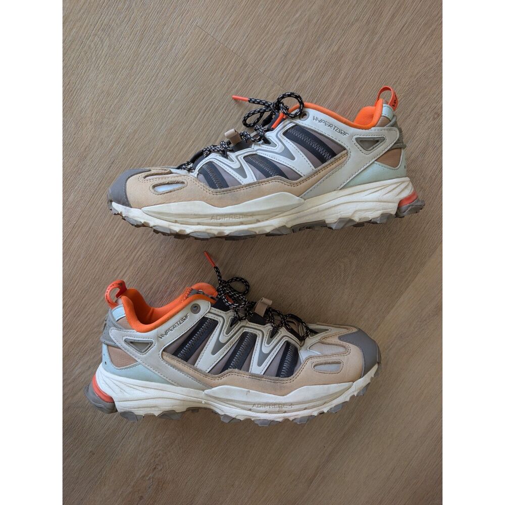 Adidas Hyperturf Adventure Mens hiking shoe, size 10